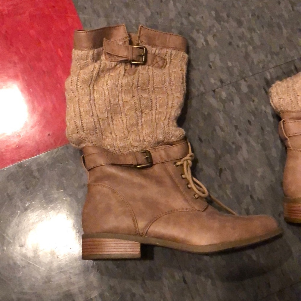 Brown boots